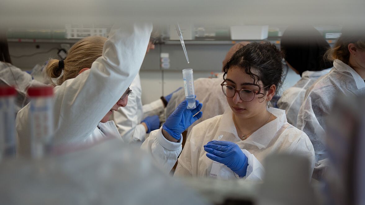 Töchtertag (c) AIT Lena Hummelsberger (2)