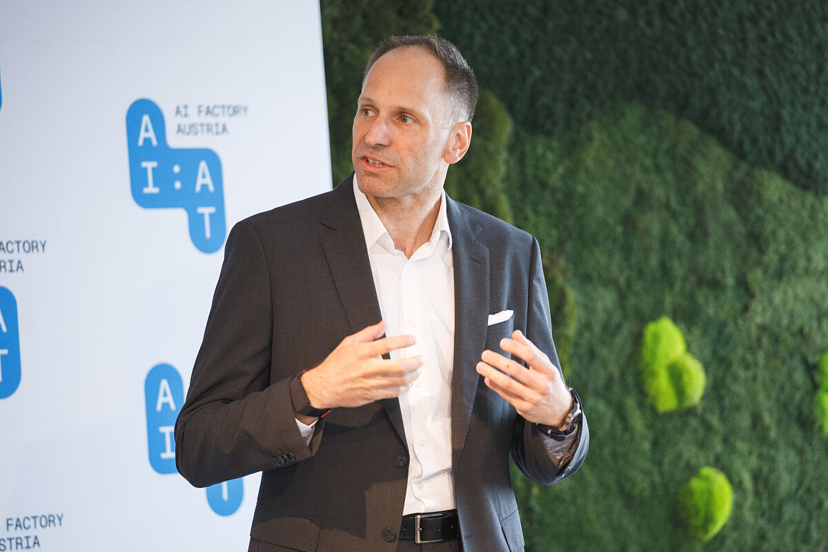 Next Generation AI: Schüler:innen zeigen in der AI Factory Austria konkrete KI-Projekte