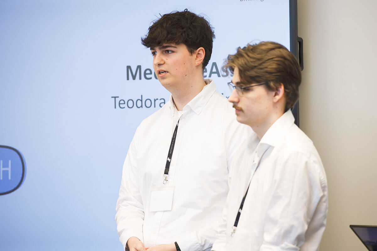 Next Generation AI: Schüler:innen zeigen in der AI Factory Austria konkrete KI-Projekte