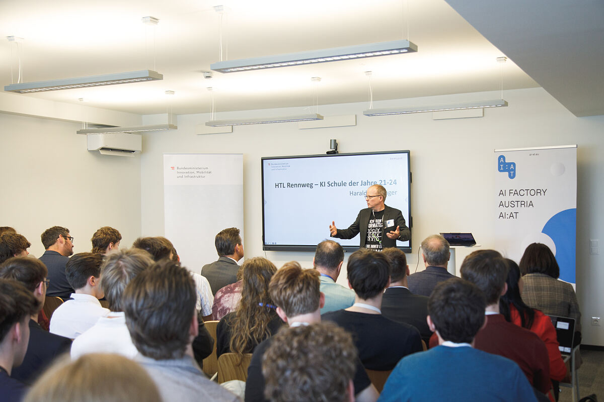 Next Generation AI: Schüler:innen zeigen in der AI Factory Austria konkrete KI-Projekte