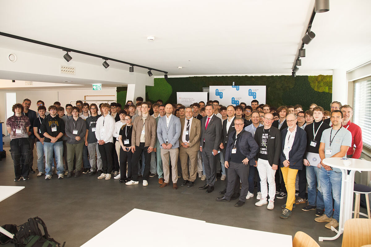 Next Generation AI: Schüler:innen zeigen in der AI Factory Austria konkrete KI-Projekte