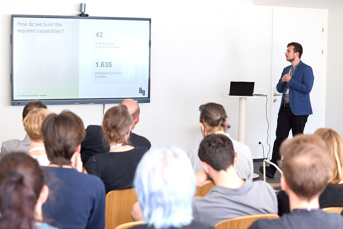 ÖAW-Delegation besucht AI Factory Austria AI:AT