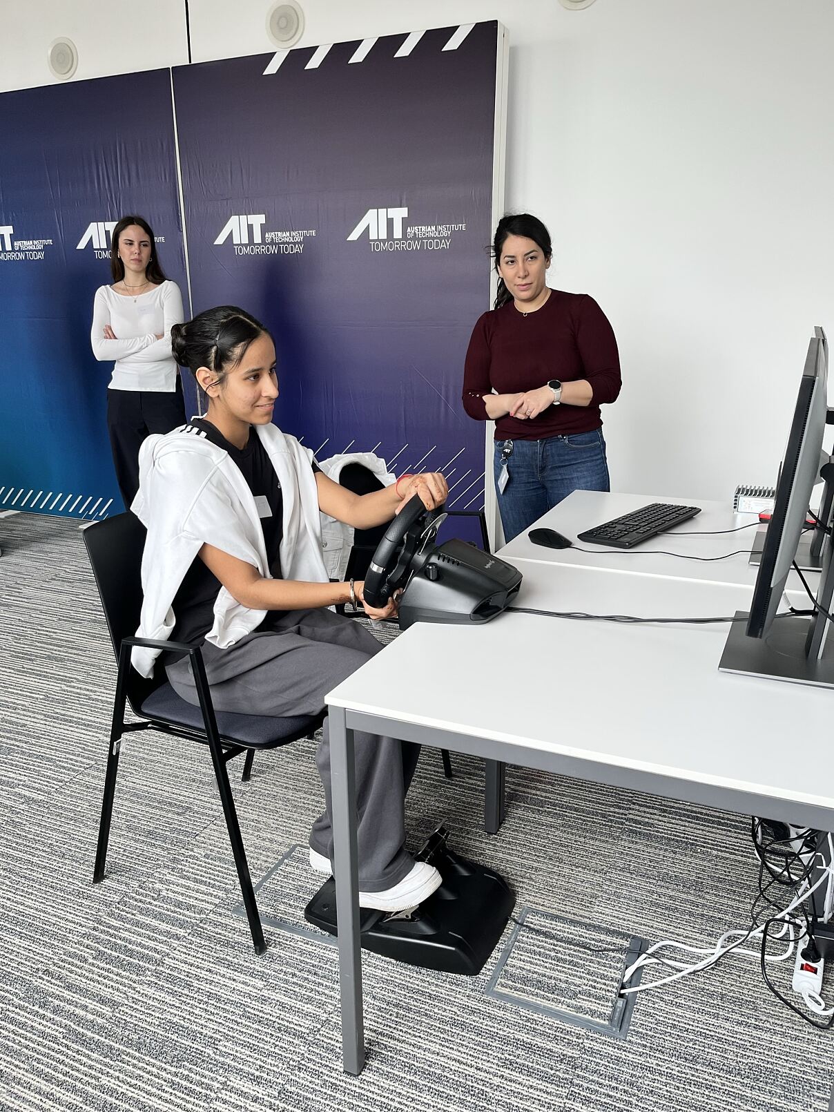 Girls experience research at the AIT up close