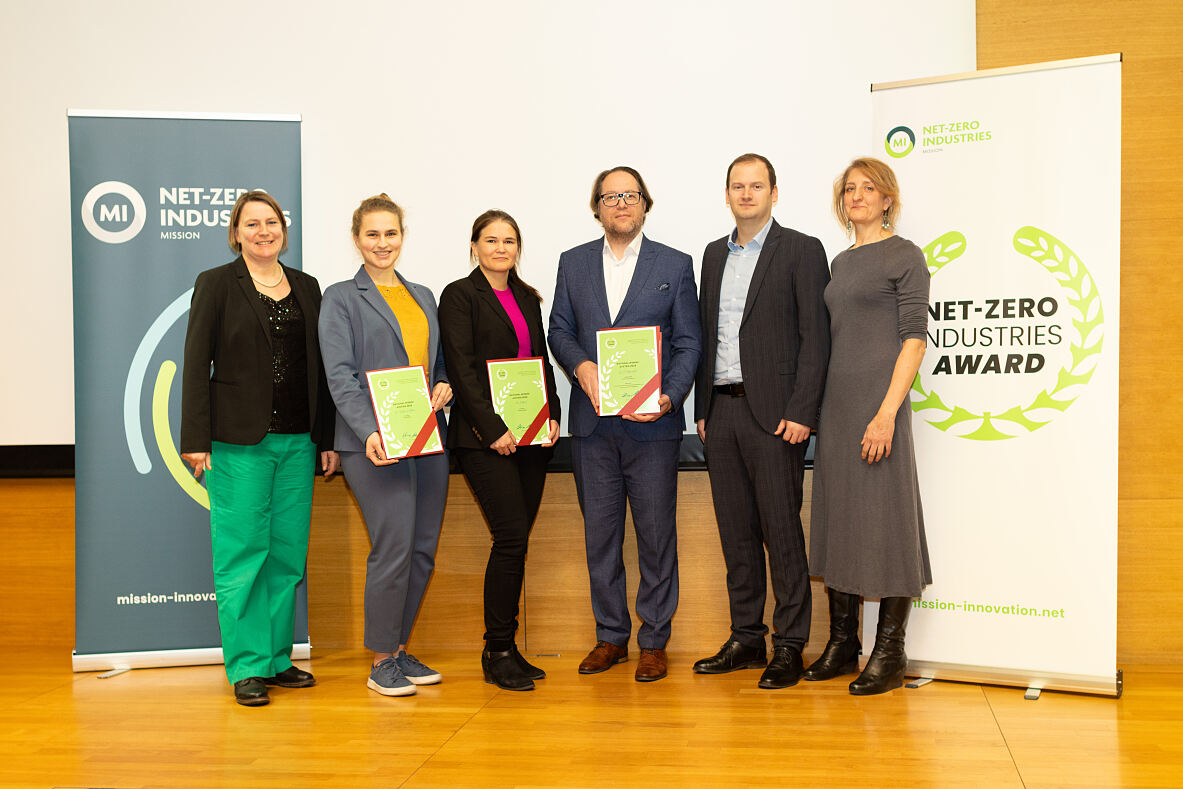 AIT experts Tara Esterl and Sophie Knöttner win the NIM Award 2024