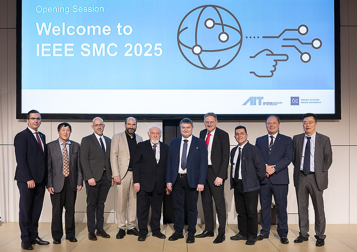 IEEE SMC 2025 in Vienna brings together leading international experts from research, education and practice – under the motto ‘Navigating Frontiers: Smart Systems for a Dynamic World’, the focus is on interdisciplinary exchange on the latest developments.