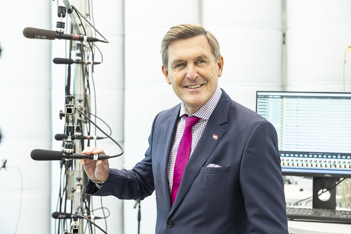 Peter Hanke eröffnete am 13.Oktober 2025 das modernste Wärmepumpenlabor Österreichs am AIT Austrian Institute of Technology. 